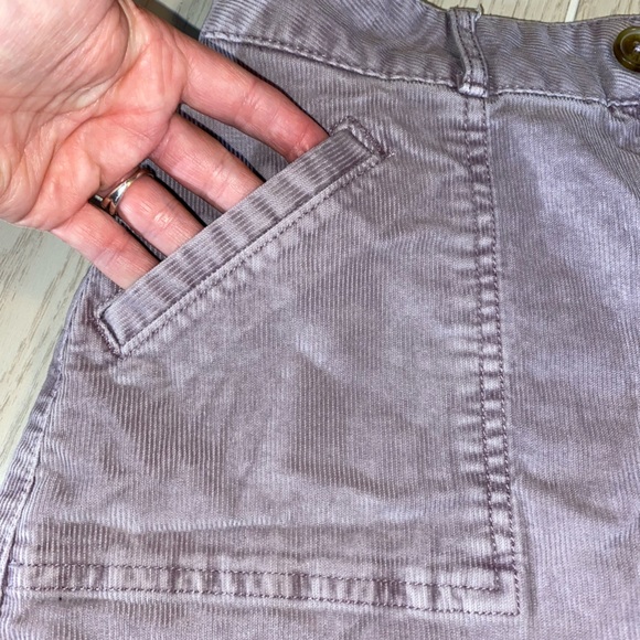 NWOT American Eagle Super Stretch Corduroy Skirt - Picture 4 of 13
